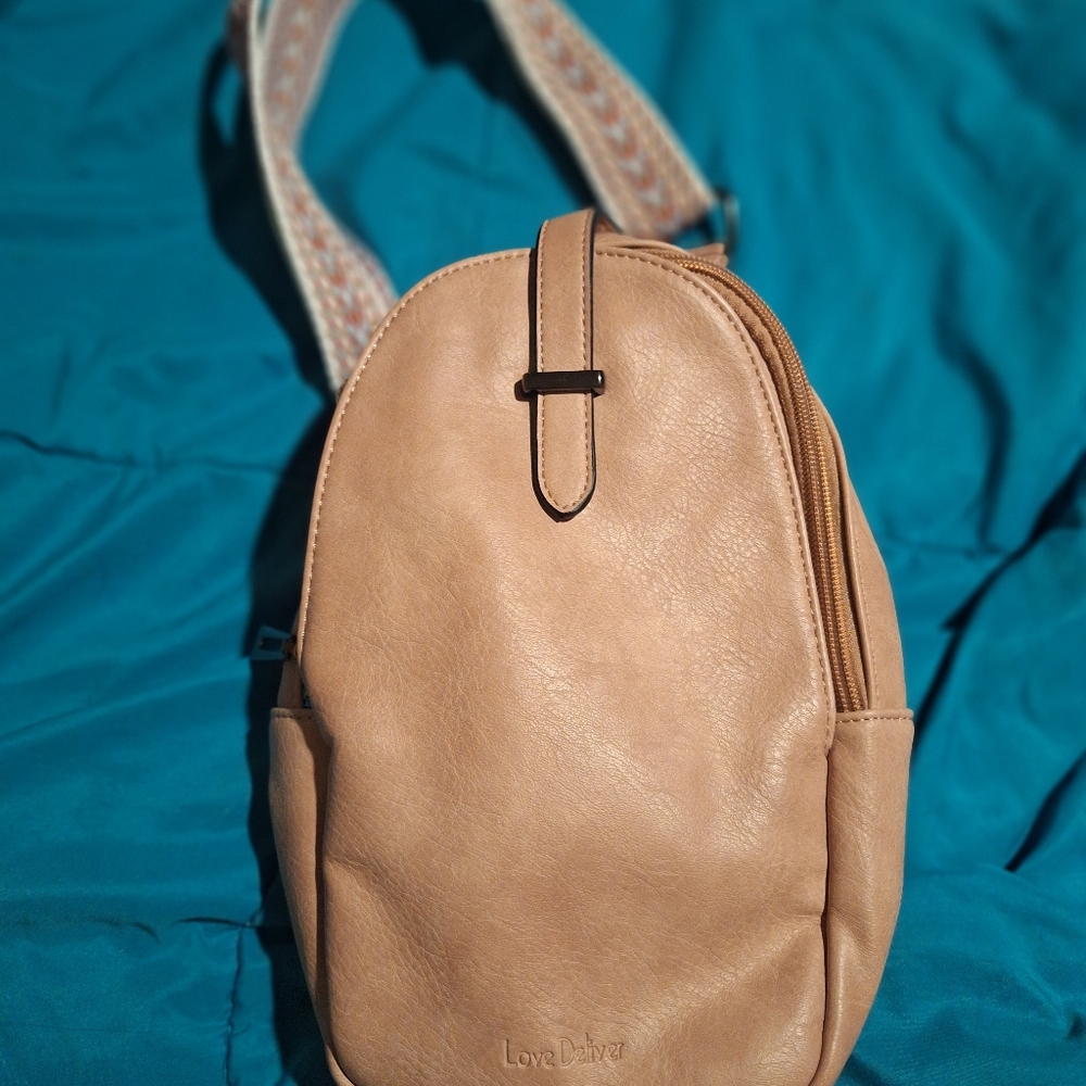 Pink Tan Backpack Paterned Strap Sling Bag NWOT - Picture 5 of 6
